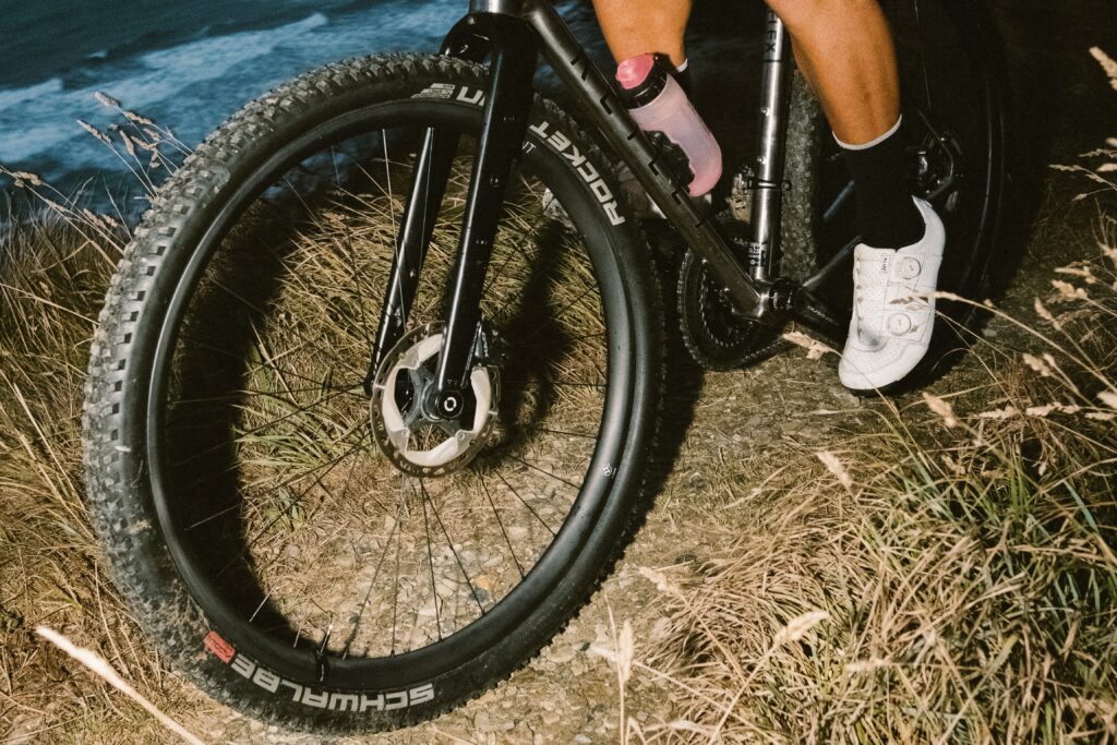 HUNT 650B Adventure Carbon Disc 輪組產品圖片