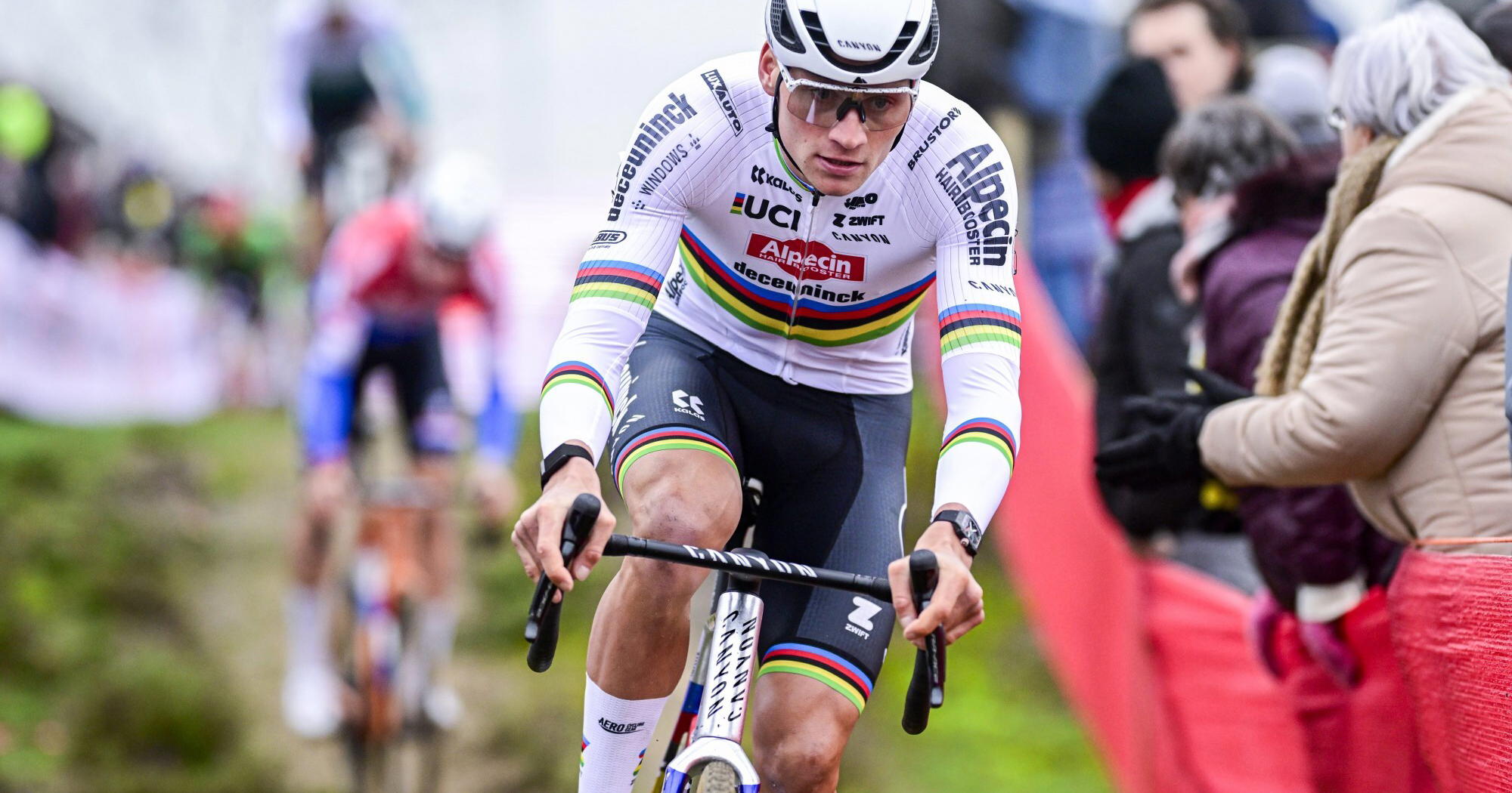 Source note：2026-27 cyclocross season calendar overview source image for YOYO bicycle industry report